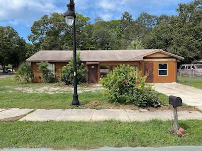 5205 Old Bradenton Rd Sarasota, FL 34234