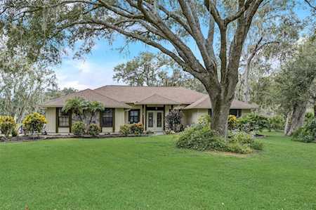 9003 63rd Avenue Dr E Bradenton, FL 34202