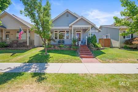4225 E Homestead Rim Dr Boise, ID 83716-7142