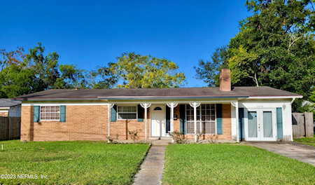 2554 Woolery DR Jacksonville, FL 32211