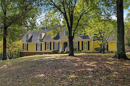 625 Hunters Ln Brentwood, TN 37027