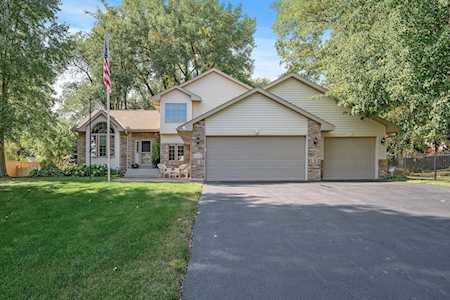 1463 Mary Street N Maplewood, MN 55119