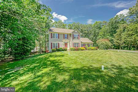 5 Brookshire Ct Alloway, NJ 08001