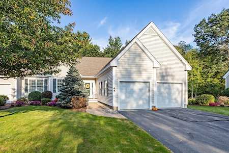 45 Stone Ridge Rd #45 Westford, MA 01886