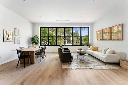 40 Skillman Ave #3A Brooklyn, NY 11211
