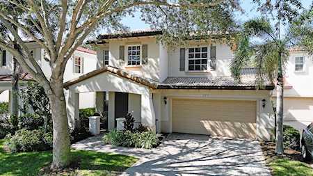 725 Duchess Court Palm Beach Gardens, FL 33410