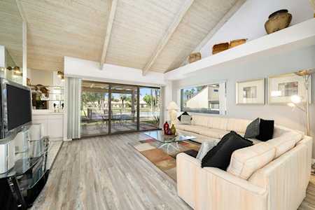 420 Forest Hills Dr Rancho Mirage, CA 92270