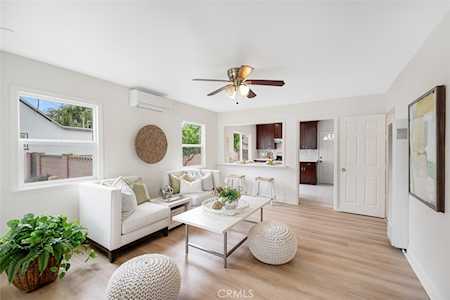 6212 Apache Rd Westminster, CA 92683