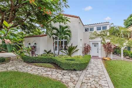 4119 SW 16th St Miami, FL 33134