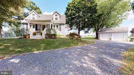 24 Branin Rd Medford, NJ 08055