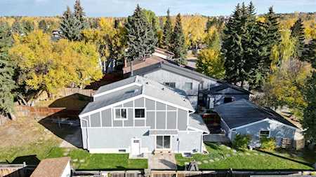 989 Ranchview Crescent NW Calgary, AB T3G 1H8