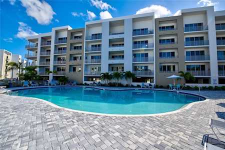 1703 N Tamiami Trl #311-B Sarasota, FL 34234
