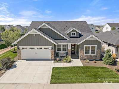 4537 N Tirso Ave Meridian, ID 83646