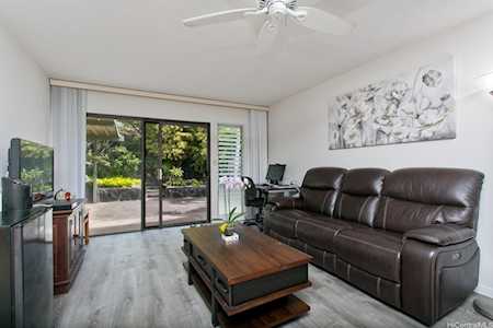 1161 Lunalilo Home Road Honolulu, HI 96825