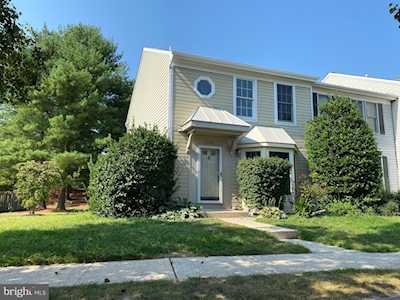 8248 Berryfield Dr Nottingham, MD 21236