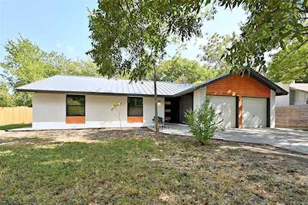 408 Chihuahua TRL Austin, TX 78745