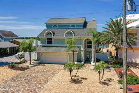 2534 Lakeshore Drive Flagler Beach, FL 32136