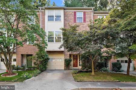 1614 Tanyard Hill Rd Gaithersburg, MD 20879