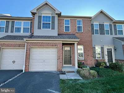 27 Sundance Dr. Hamilton, NJ 08619
