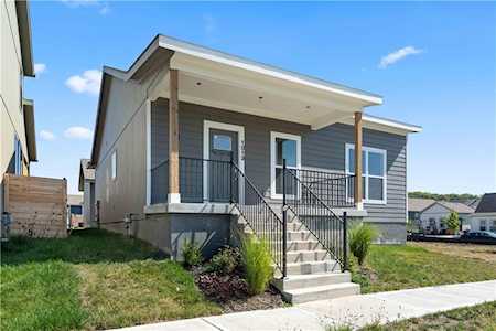 1013 S Minton Rd Independence, MO 64056
