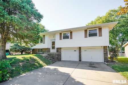 117 Tanglewood Ln East Peoria, IL 61611