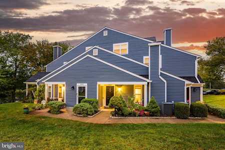 5882 Orchard Hill Ct S Clifton, VA 20124