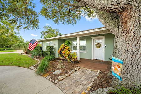 4907 18th Ave W Bradenton, FL 34209