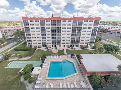 244 Saint Augustine Ave #904 Venice, FL 34285