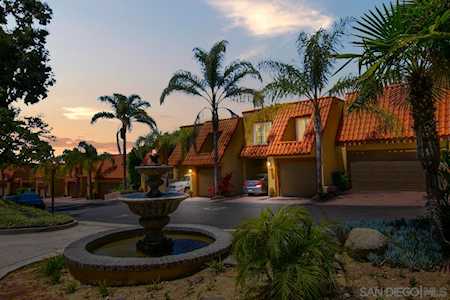 4420 Caminito Fuente San Diego, CA 92116