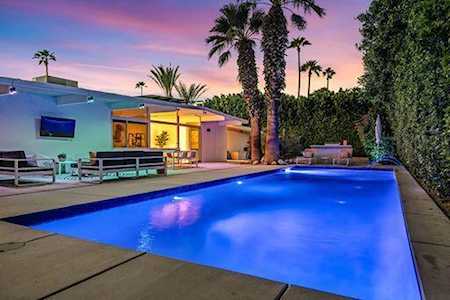 226 N Airlane Dr Palm Springs, CA 92262
