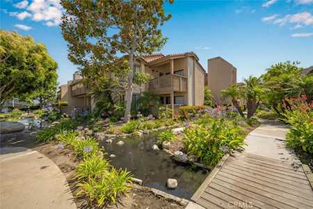 16512 Blackbeard Ln #106 Huntington Beach, CA 92649