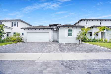 13503 SW 184th Ter Miami, FL 33177
