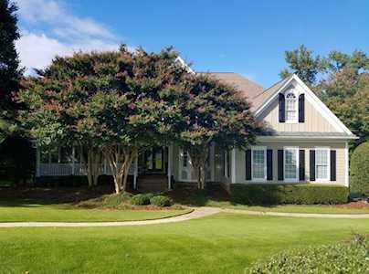300 Circle On The Green Cary, NC 27519