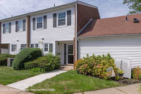 116 Walnut Dr Spring Lake Heights, NJ 07762