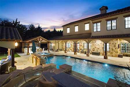 300 Park Lake Drive McKinney, TX 75072