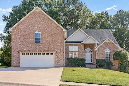 413 River Heights Dr Clarksville, TN 37040