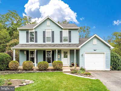6618 Gooseander Ct Frederick, MD 21703