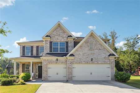 7735 Oldbury Place Cumming, GA 30040