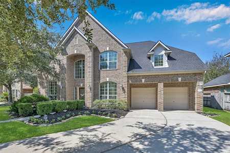 1407 Earlington Manor Court Spring, TX 77379