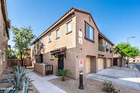 8127 W Lynwood St Phoenix, AZ 85043