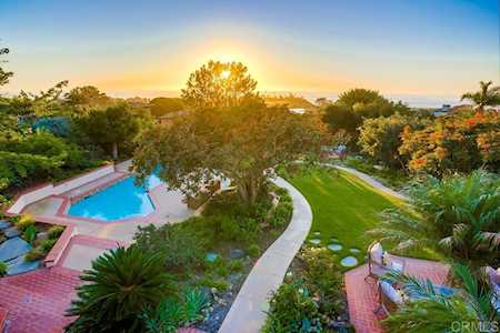 621 N Granados Ave Solana Beach, CA 92075