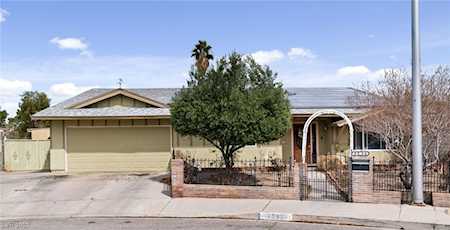 3236 Robin Circle Las Vegas, NV 89121