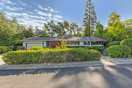 8275 Acorn Drive Granite Bay, CA 95746