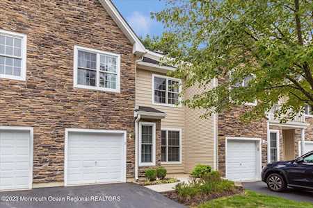 5 Indigo Dr Old Bridge, NJ 08857