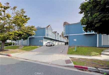 812 N Inglewoood Ave #11 Inglewood, CA 90302