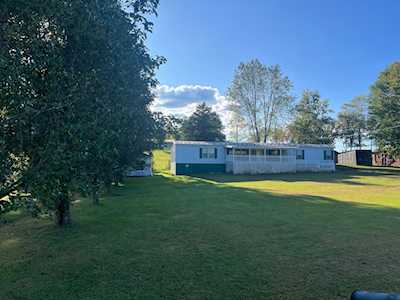 405 Maple Creek Rd Williamsburg, KY 40769