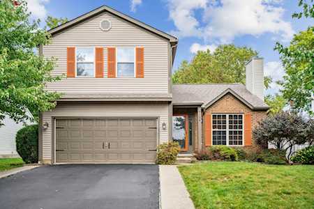 9136 Longstone Drive Lewis Center, OH 43035