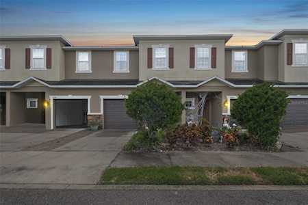1506 Merlot Ct Oldsmar, FL 34677
