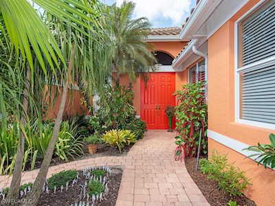 25094 Pinewater Cove Ln Bonita Springs, FL 34134
