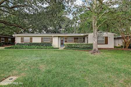 5614 Capri RD Jacksonville, FL 32244